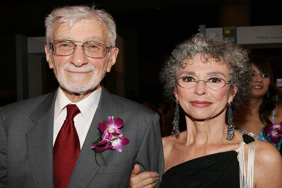Rita Moreno Husband