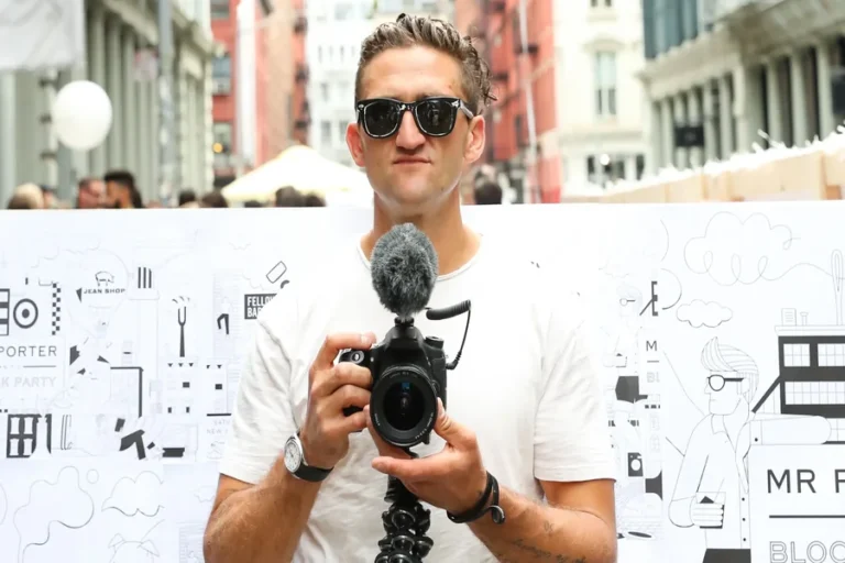 Casey Neistat Net Worth Income Career And Wealth Breakdown